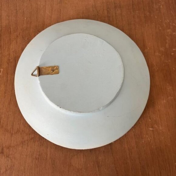 3D decorative plate and wooden stand - Picture 3 of 4